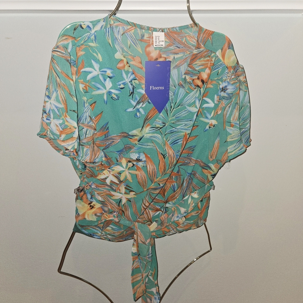 Floral Wrap Maxi Skirt and Tie Front Top, Built-In Shorts NWT - Picture 2 of 6